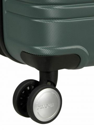 Чемодан на колесах