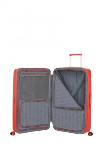 Чемодан на колесах