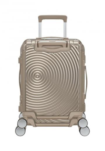 Чемодан на колесах