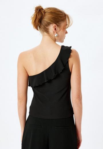 Топ на одно плечо