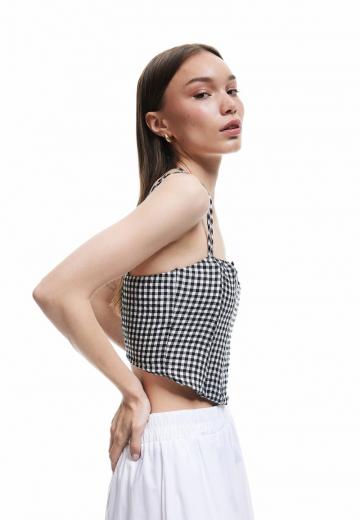 Топ на бретельках