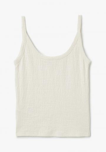 Топ на бретельках