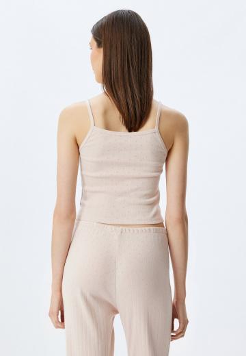 Топ на бретельках