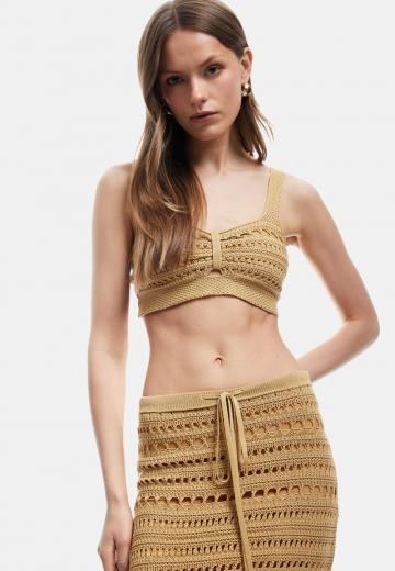 Блузка без рукавов