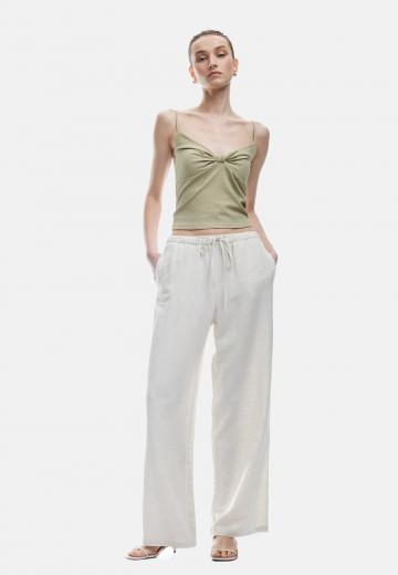 Топ на бретельках