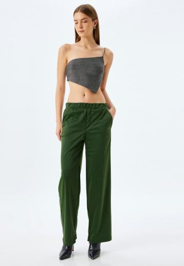 Топ на бретельках