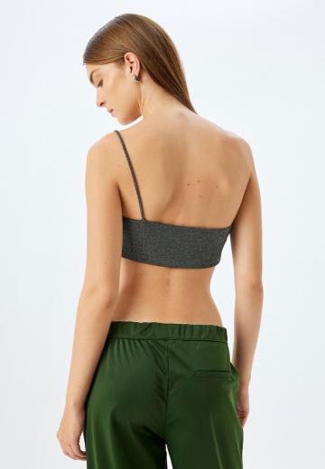 Топ на бретельках