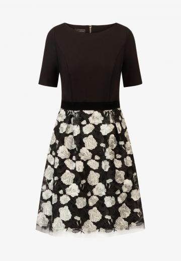 Коктейльное платье