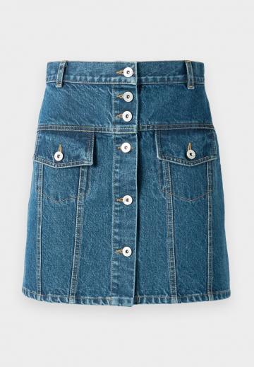 Юбка с накладными карманами