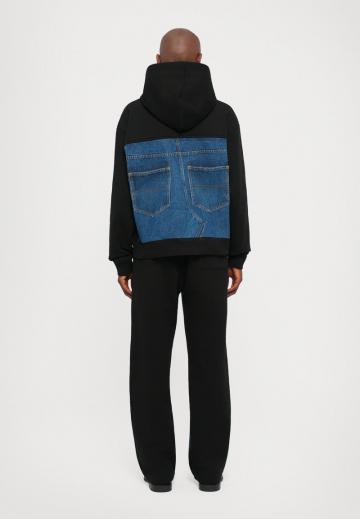 Пуловер с капюшоном