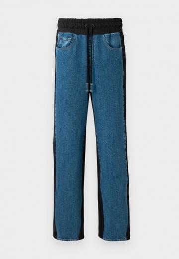 Свободные джинсы