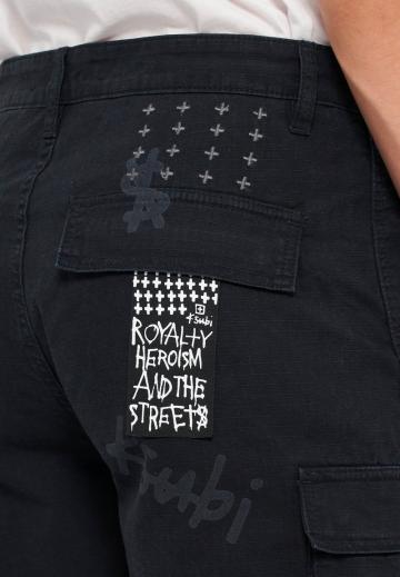 Брюки с накладными карманами