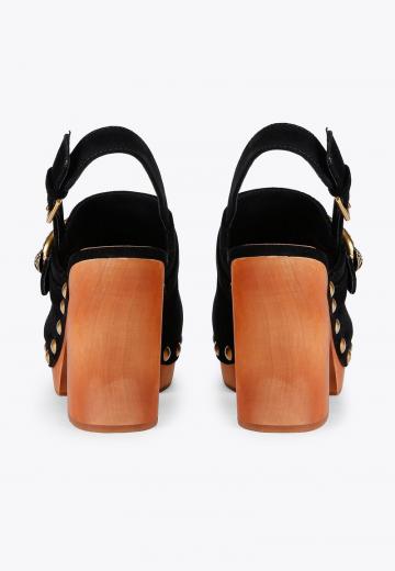 Босоножки на каблуке