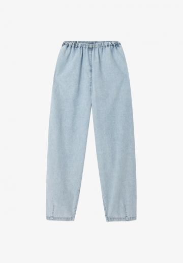 Свободные джинсы