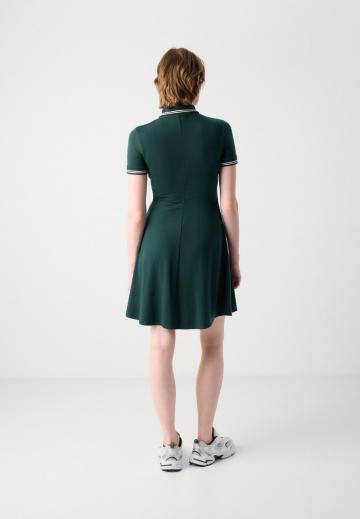 Короткое платье