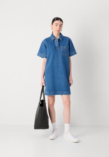 Джинсовое платье