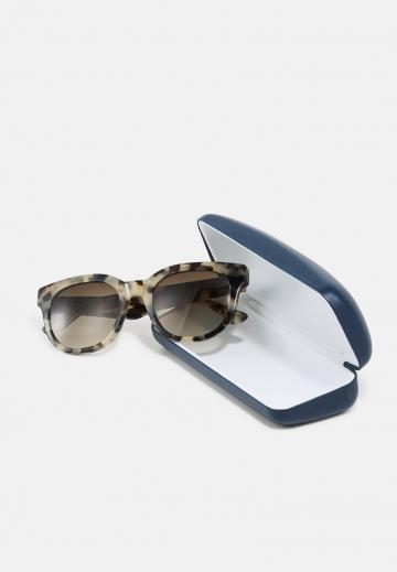 Солнечные очки