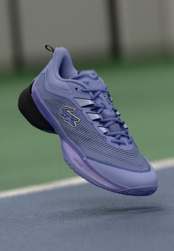 Теннисные кроссовки