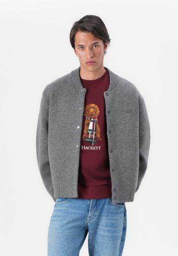 Вязаная кофта