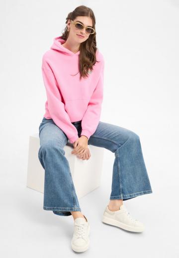 Пуловер с капюшоном