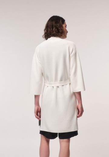 Длинный жилет