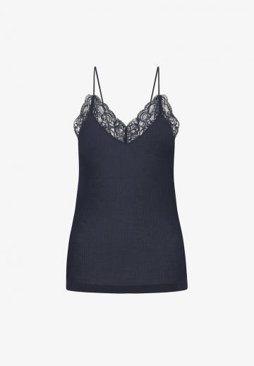 Топ на бретельках