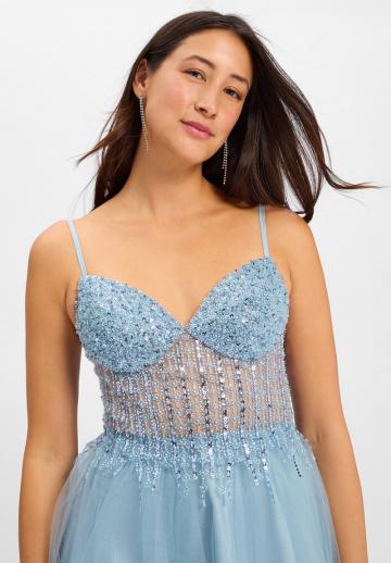 Летнее платье