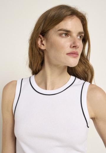 Майка-борцовка