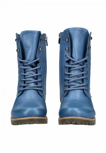 Ботинки на шнуровке