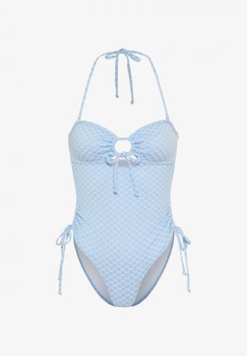 Слитный купальник