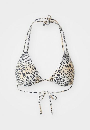 Треугольное бикини