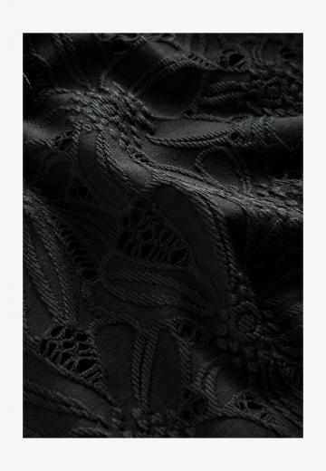 Слитный купальник