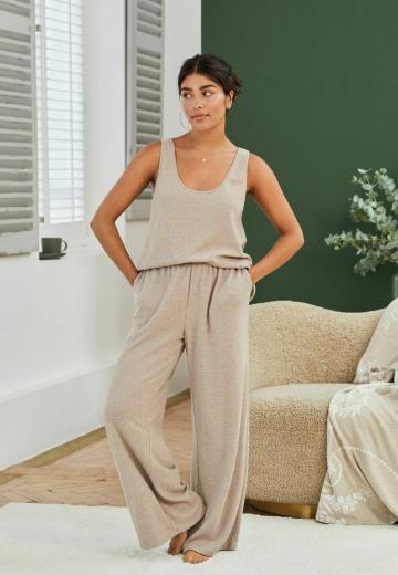 Спортивные штаны