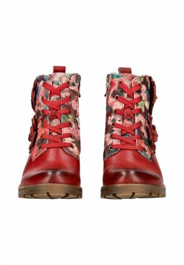 Ботинки на шнуровке