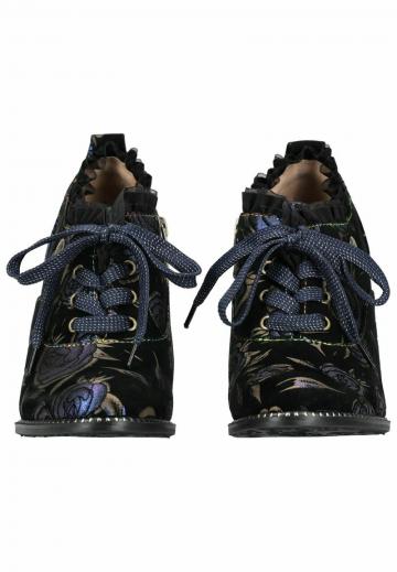 Полусапожки на высоком каблуке