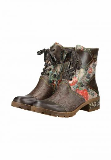 Ботинки на шнуровке