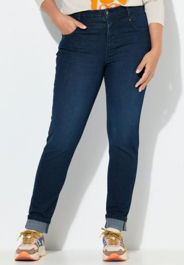 Короткие джинсы