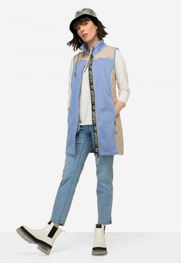 Длинный жилет