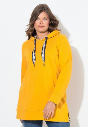 Пуловер с капюшоном