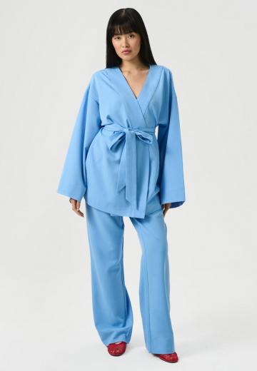 Короткое пальто