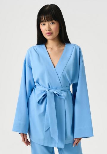 Короткое пальто