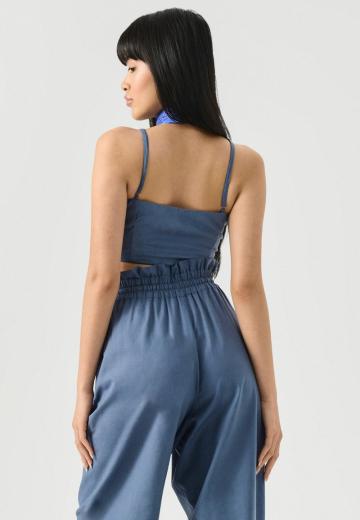 Топ на бретельках