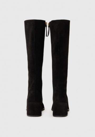 Высокие сапоги