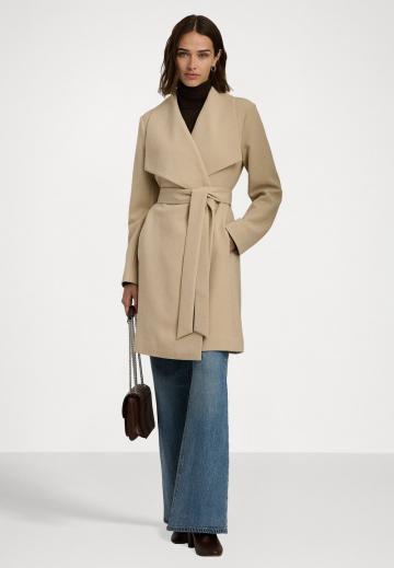 Шерстяное пальто