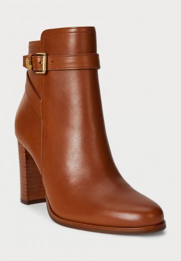 Высокие сапоги