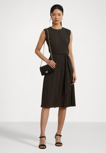 Коктейльное платье