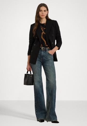 Клешеные джинсы