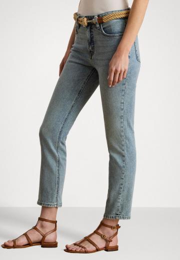 Прямые джинсы