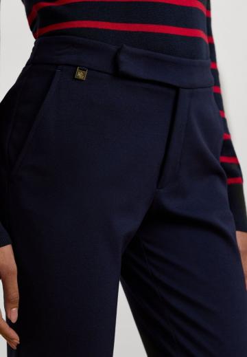 Узкие брюки