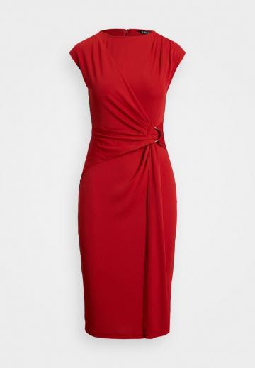 Коктейльное платье